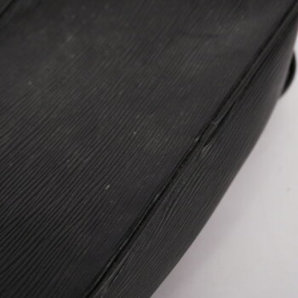 Louis Vuitton Epi Trocadero Shoulder Bag - Picture 9 of 12